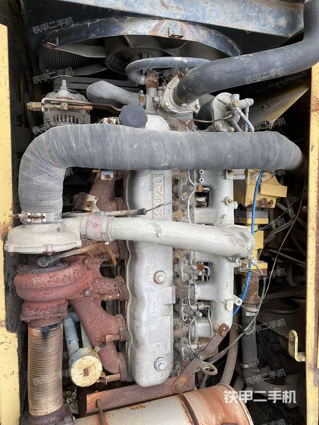 發(fā)動(dòng)機(jī)整體俯視（整機(jī)外觀）