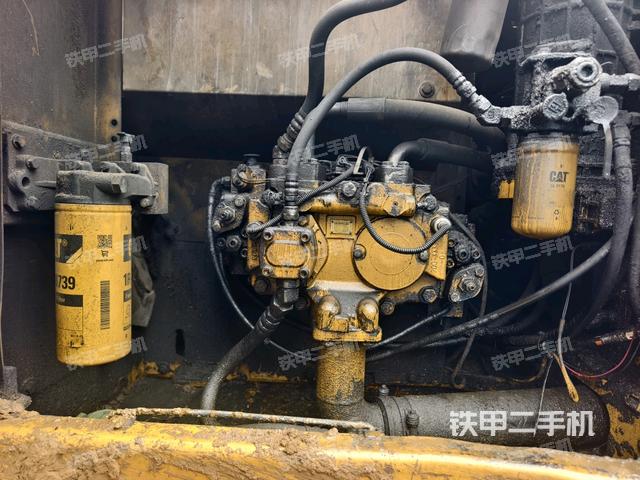 液压泵室（大件舱室）