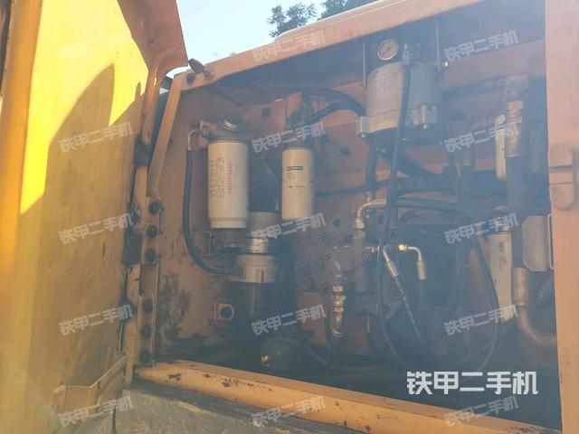 液壓泵室（大件艙室）