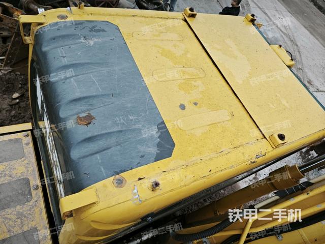 驾驶室顶部俯视（上车部件）