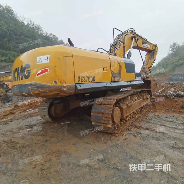 整機右后45°（整機外觀）