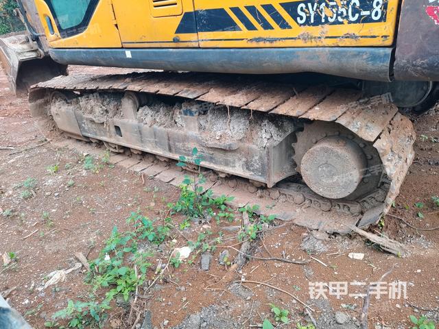 左側(cè)履帶整體?（行走機(jī)構(gòu)）