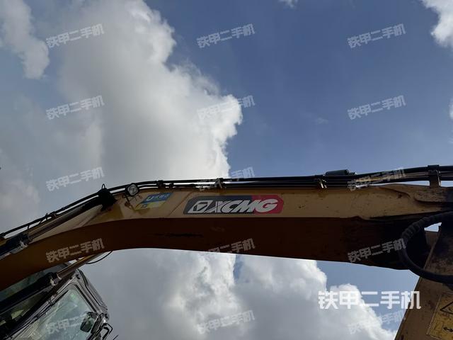 大臂整体 右侧（工作和回转装置）