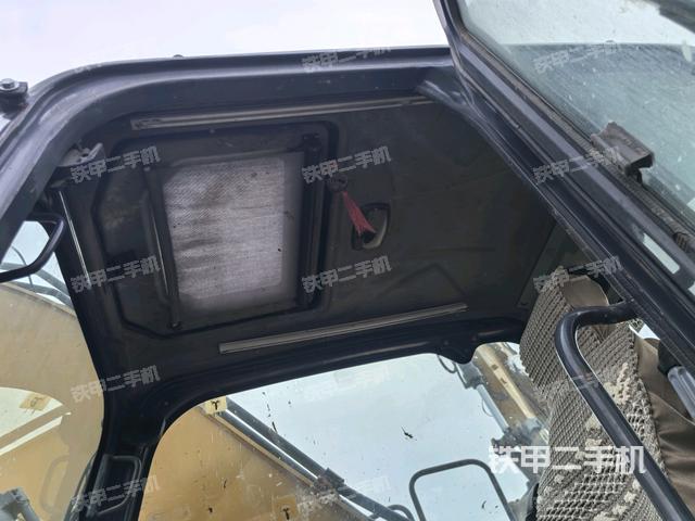 顶棚整体（驾驶室部分）