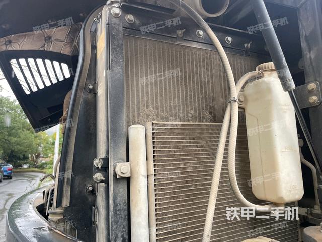 液压泵室（大件舱室）