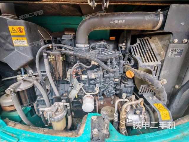 發(fā)動機整體俯視（整機外觀）