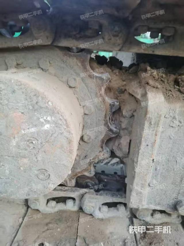 单侧履带整体（整机外观）