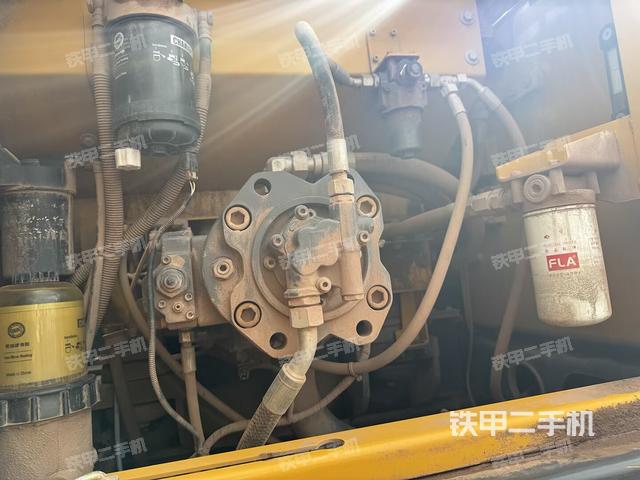 液压泵室（大件舱室）