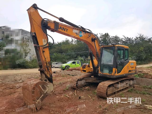 三一重工SY135C挖掘機(jī)