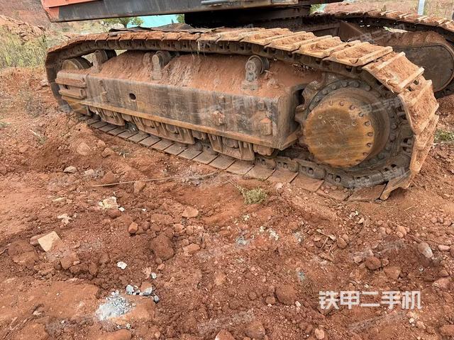 左側(cè)履帶整體?（行走機(jī)構(gòu)）