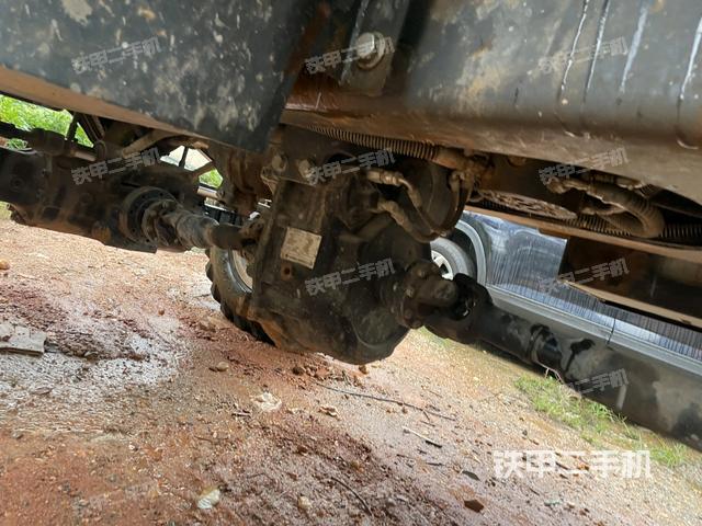 左导向轮（行走机构）