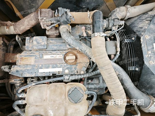 气门室盖螺丝特写（上车部件）