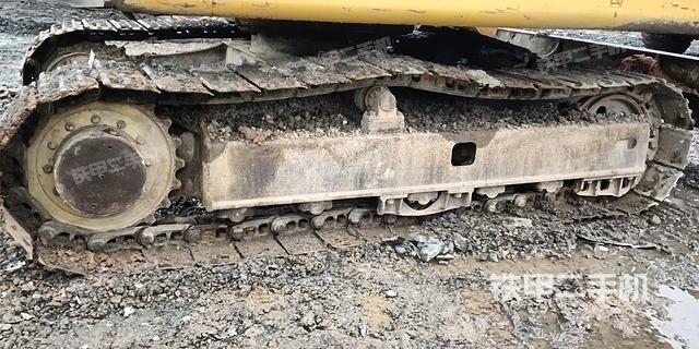 單側(cè)履帶整體（整機(jī)外觀）