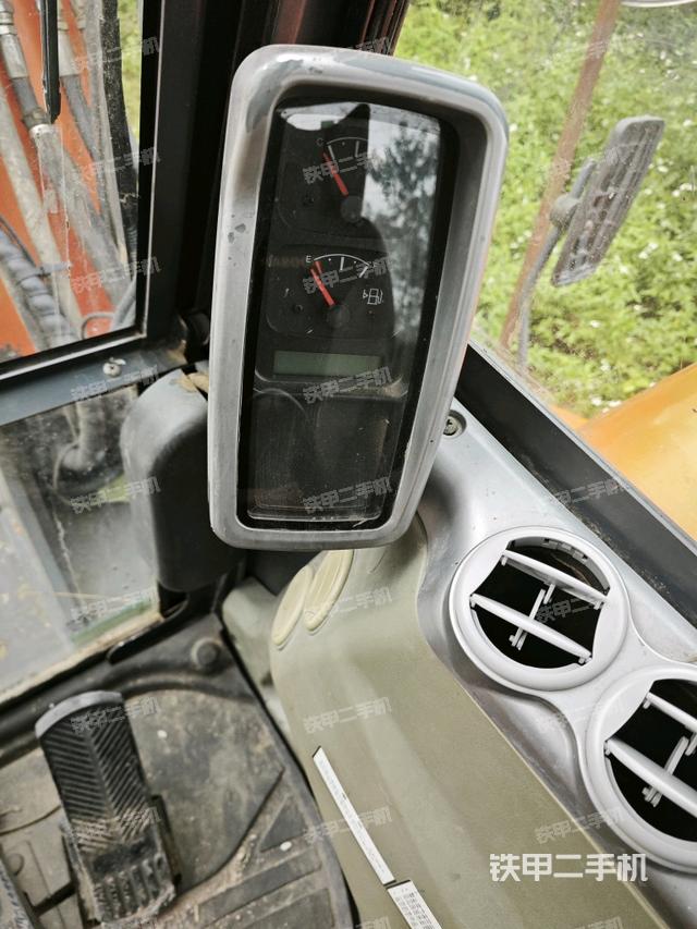 显示屏 （驾驶室部分）