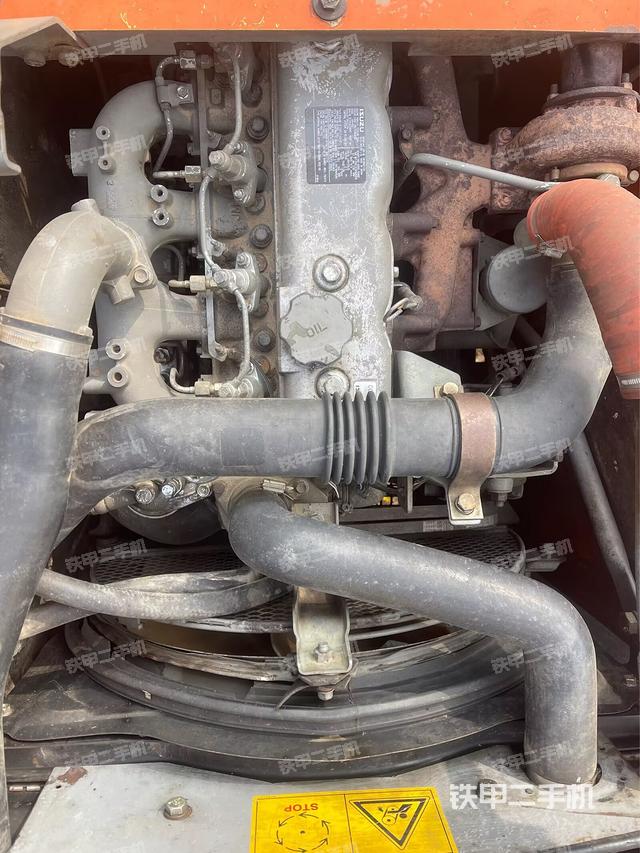 發(fā)動(dòng)機(jī)整體俯視（整機(jī)外觀）