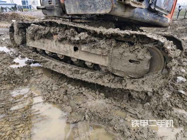 右側(cè)履帶整體（行走機構(gòu)）