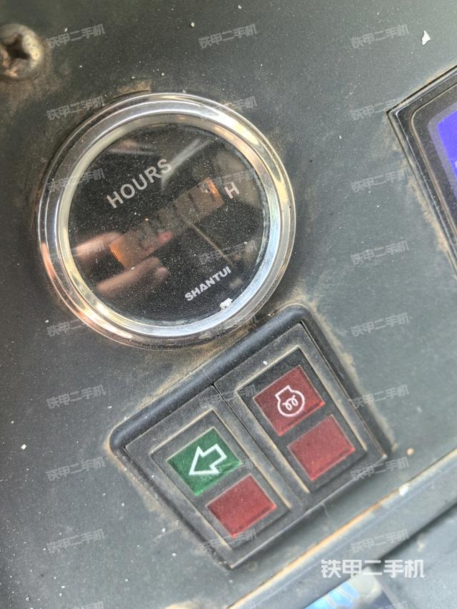 小时表（压路机驾驶室）