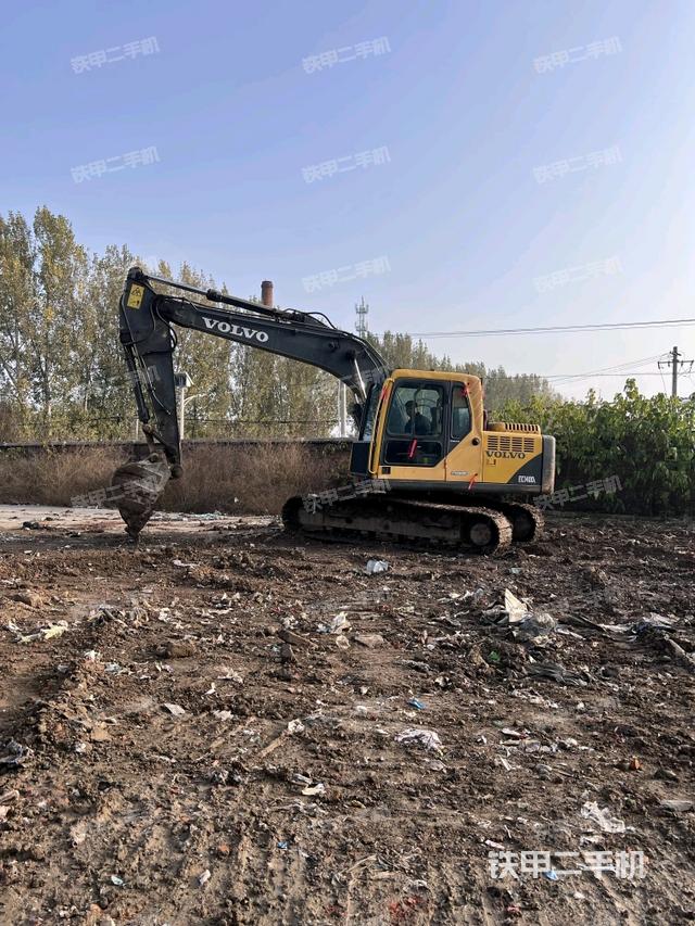沃爾沃EC140DL挖掘機(jī)