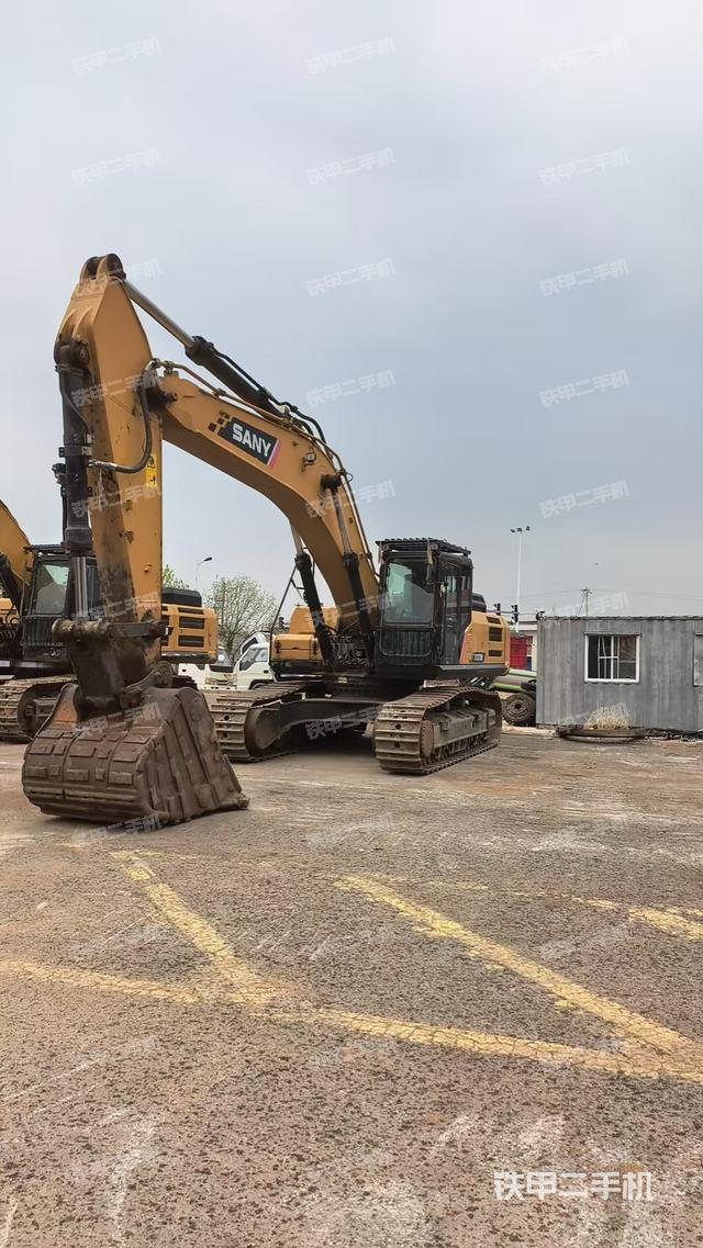 整機右后45°（整機外觀）