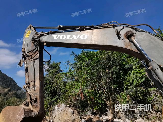 大臂整體?右側(cè)（工作和回轉(zhuǎn)裝置）