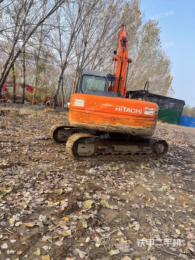 駕駛室頂部（整機(jī)外觀）