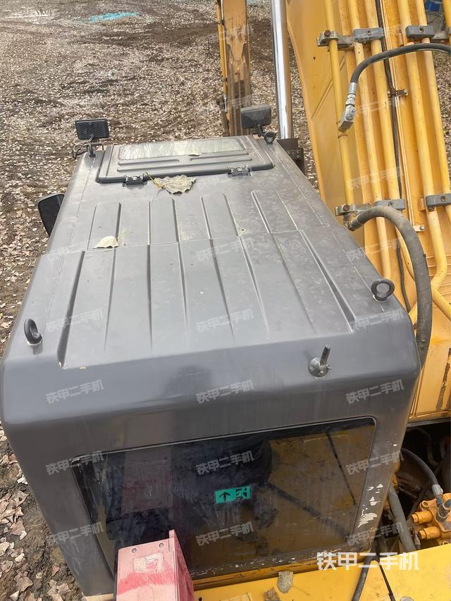 駕駛室頂部（整機(jī)外觀）