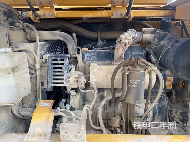 發(fā)動(dòng)機(jī)整體俯視（整機(jī)外觀）