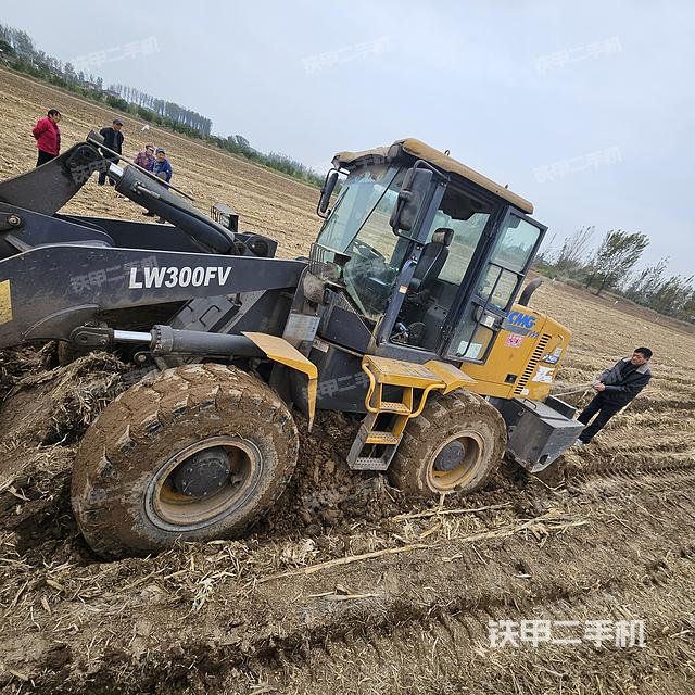 工作装置整体（整机外观及大件）