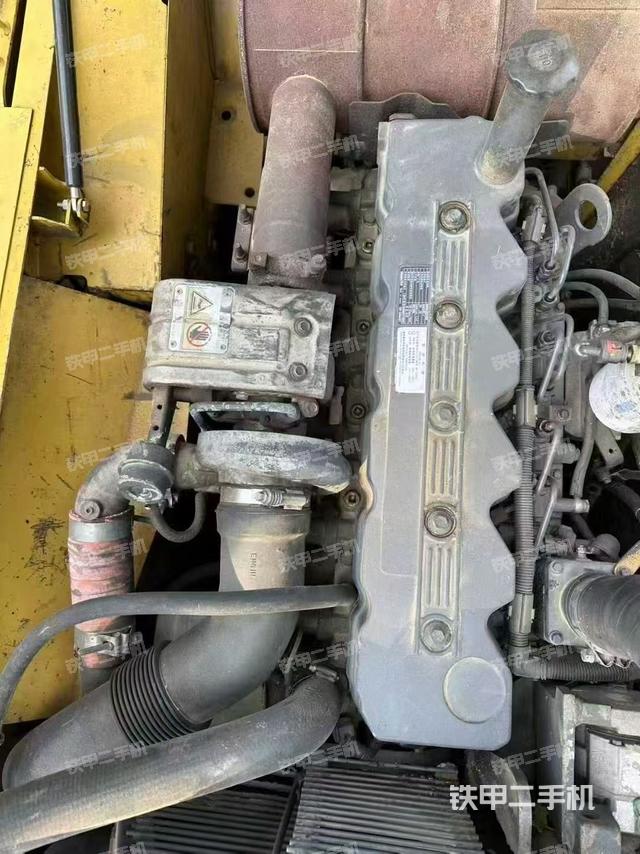 發(fā)動(dòng)機(jī)整體俯視（整機(jī)外觀）