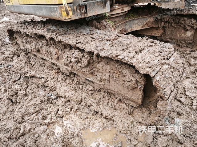 左侧履带整体 （行走机构）