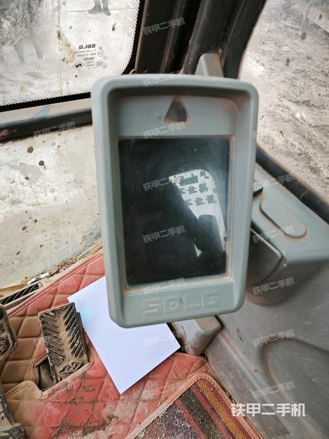 显示屏 （驾驶室部分）