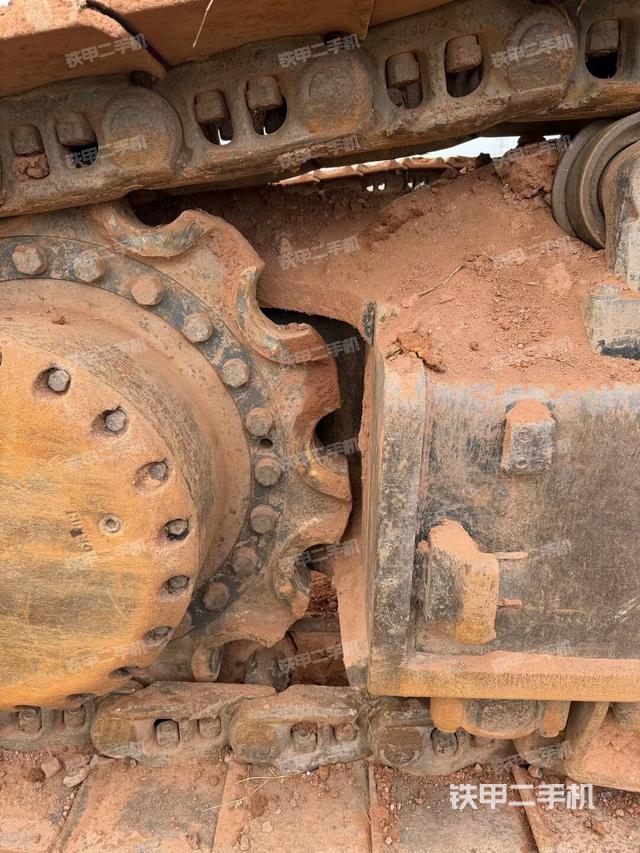 左托鏈輪和鏈筋（行走機(jī)構(gòu)）