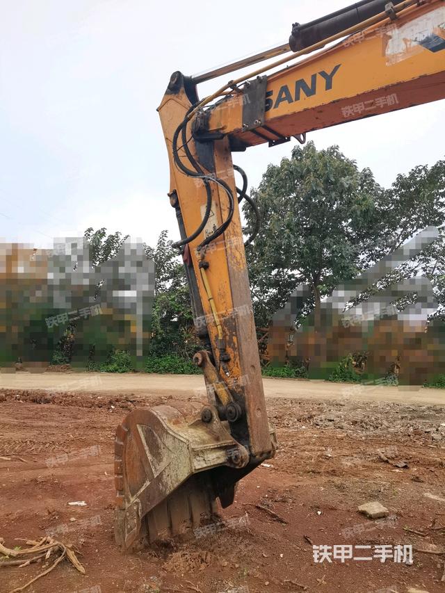 小臂整體左后（工作和回轉(zhuǎn)裝置）