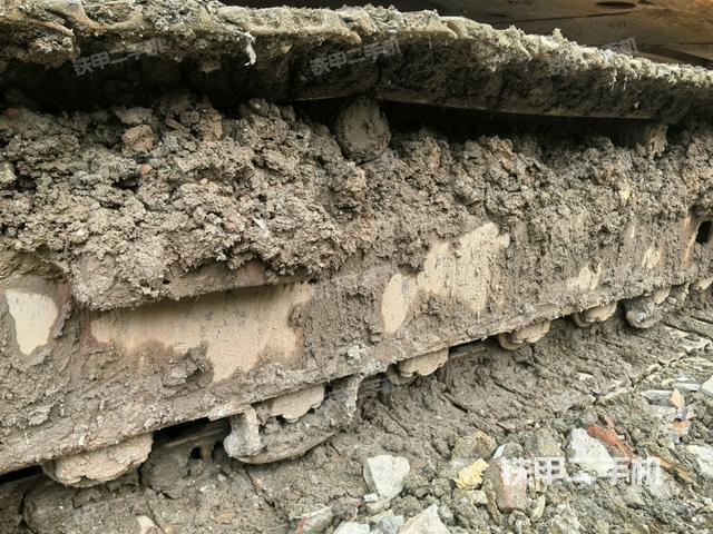 左驱动轮（行走机构）