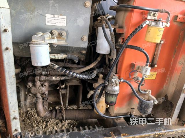 電瓶（大件艙室）