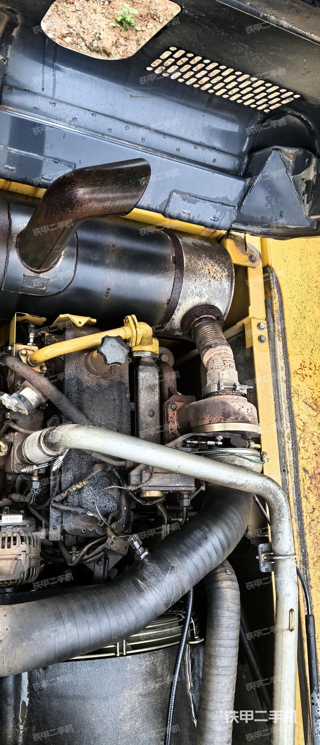 发动机整体俯视（整机外观）