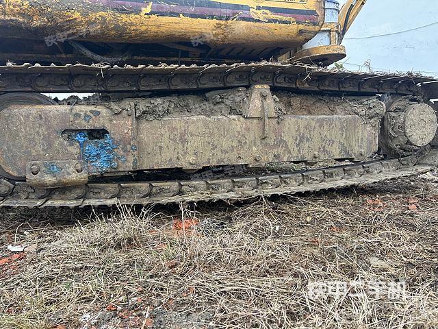 单侧履带整体（整机外观）