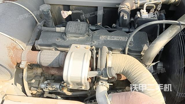 發(fā)動機整體俯視（整機外觀）