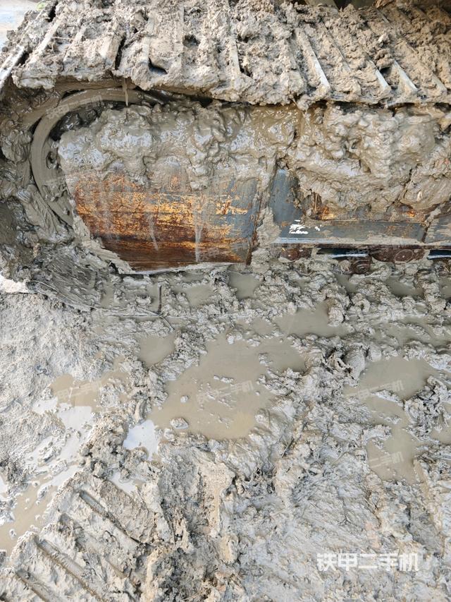 右侧履带整体 （行走机构）