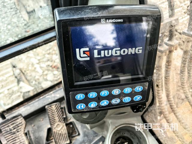 显示屏 （驾驶室部分）