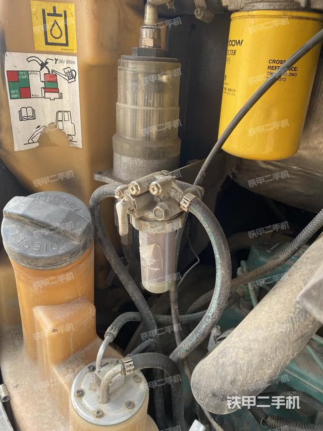 发动机整体俯视（整机外观）