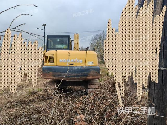 驾驶室顶部（整机外观）