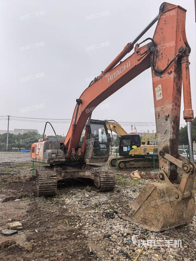 日立ZX200-3G挖掘机