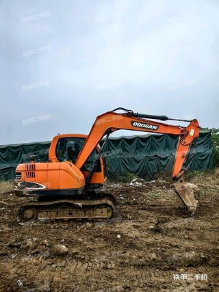 斗山DX75-9C挖掘机