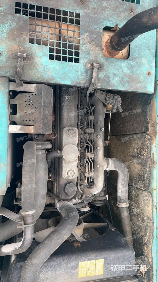 發(fā)動(dòng)機(jī)整體俯視（整機(jī)外觀）