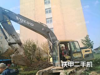 沃尔沃EC200 D挖掘机