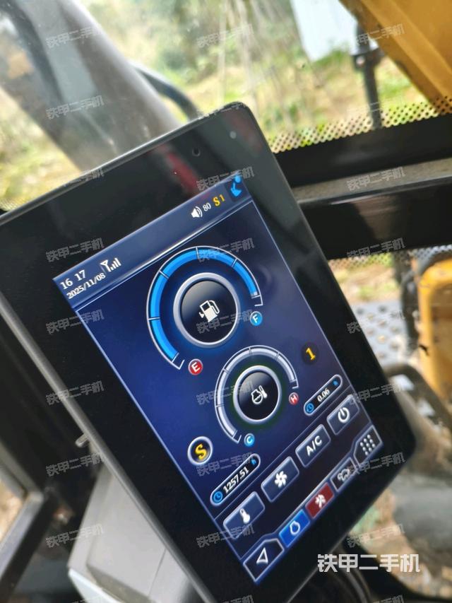 小時(shí)表（駕駛室部分）