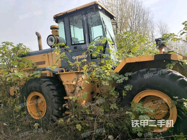 右前45°（压路机整机外观）