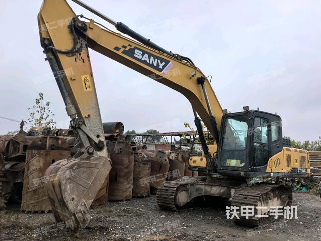 三一重工SY200C挖掘机