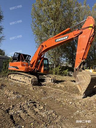 斗山DH370LC-9挖掘機(jī)